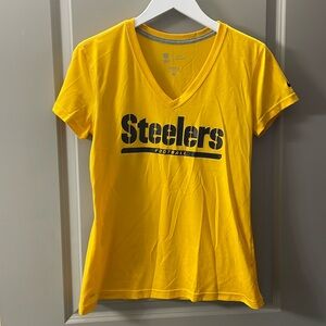 NFL Medium Steelers Tshirt